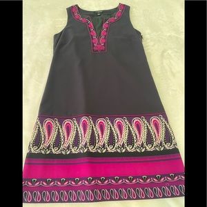 Banana Republic size 6 navy paisley dress